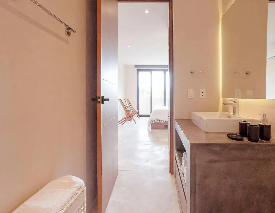 Amazing And Central New Condo 2 Bedroom La Veleta Tulum 0*,  Mexico